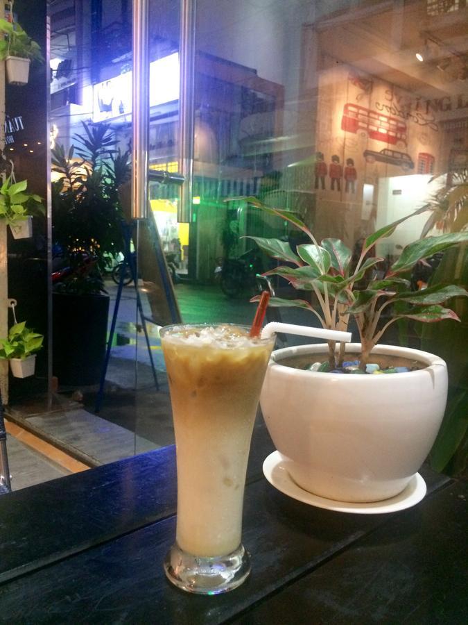Ở trọ The Lily & Coffee *