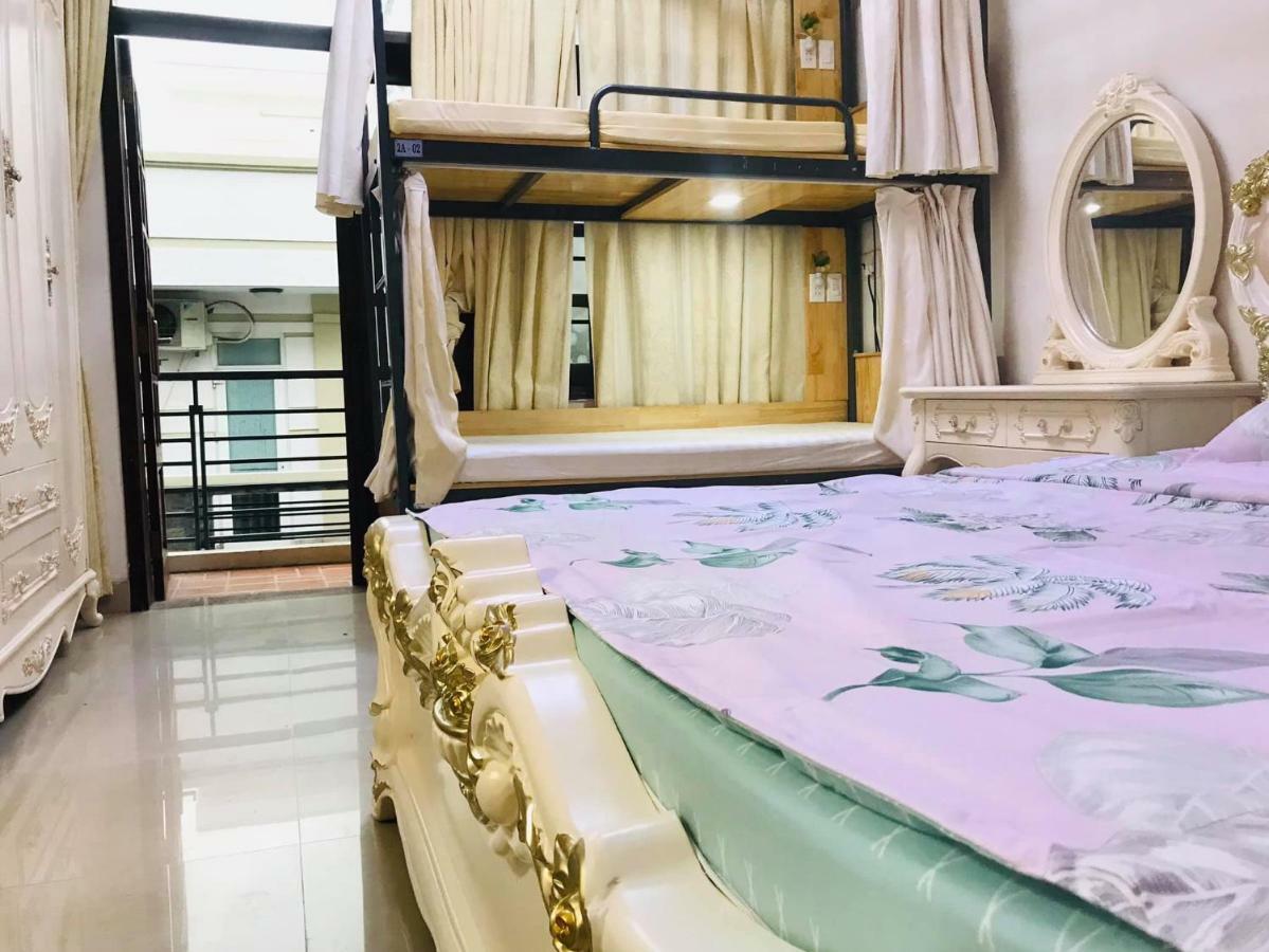Homestay The Lily & Coffee Ho Chi Minh City